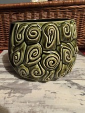 Sylvac 4303 Dark Green Glazed Pottery Vase/Planter Embossed Swirl Approx 12cms