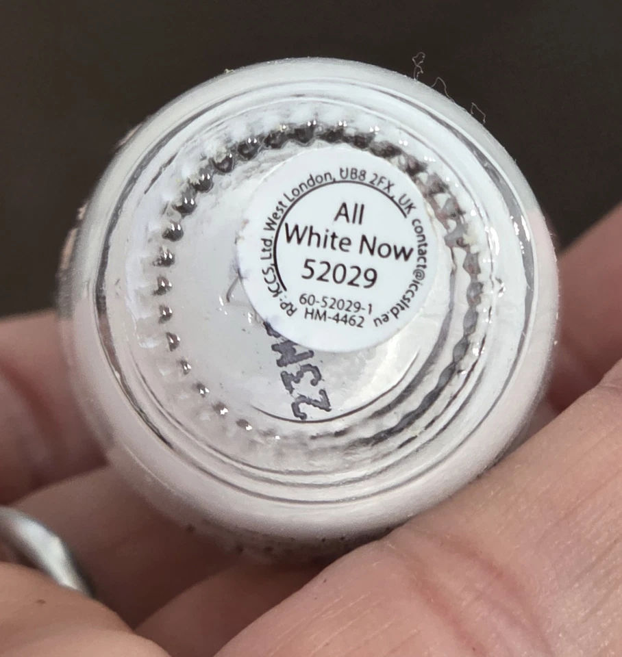 Esmalte de uñas Morgan Taylor todo blanco ahora - botella pequeña - nuevo sin abrir Foto 2 de 4