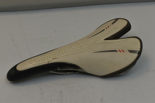 Bontrager Touring sella bici da strada 270/135 mm bianco/nero Racing MTB  USA Charity! | eBay