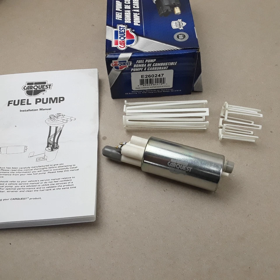 Bomba de combustible eléctrica Carquest E260247 para camioneta Nissan D21 (1986-1992, 1995) Foto 4 de 4