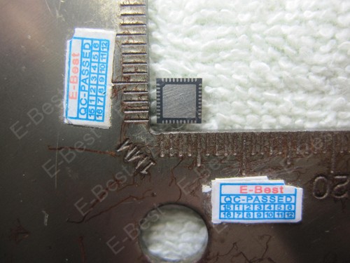 Chip IC AUO-M106-28 QFN40 - Componente Elettronico (1 Pezzo)