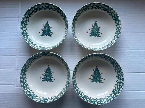 Folk Craft by Tienshan Winter Wonderland Spongeware Soup Cereal Bowls Set of 4