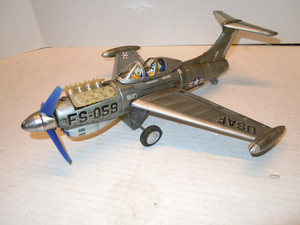 Old Nomura Tin Jet Airplane USAF FS-059 T.N Battery Op. Japan 1960s. WORKS