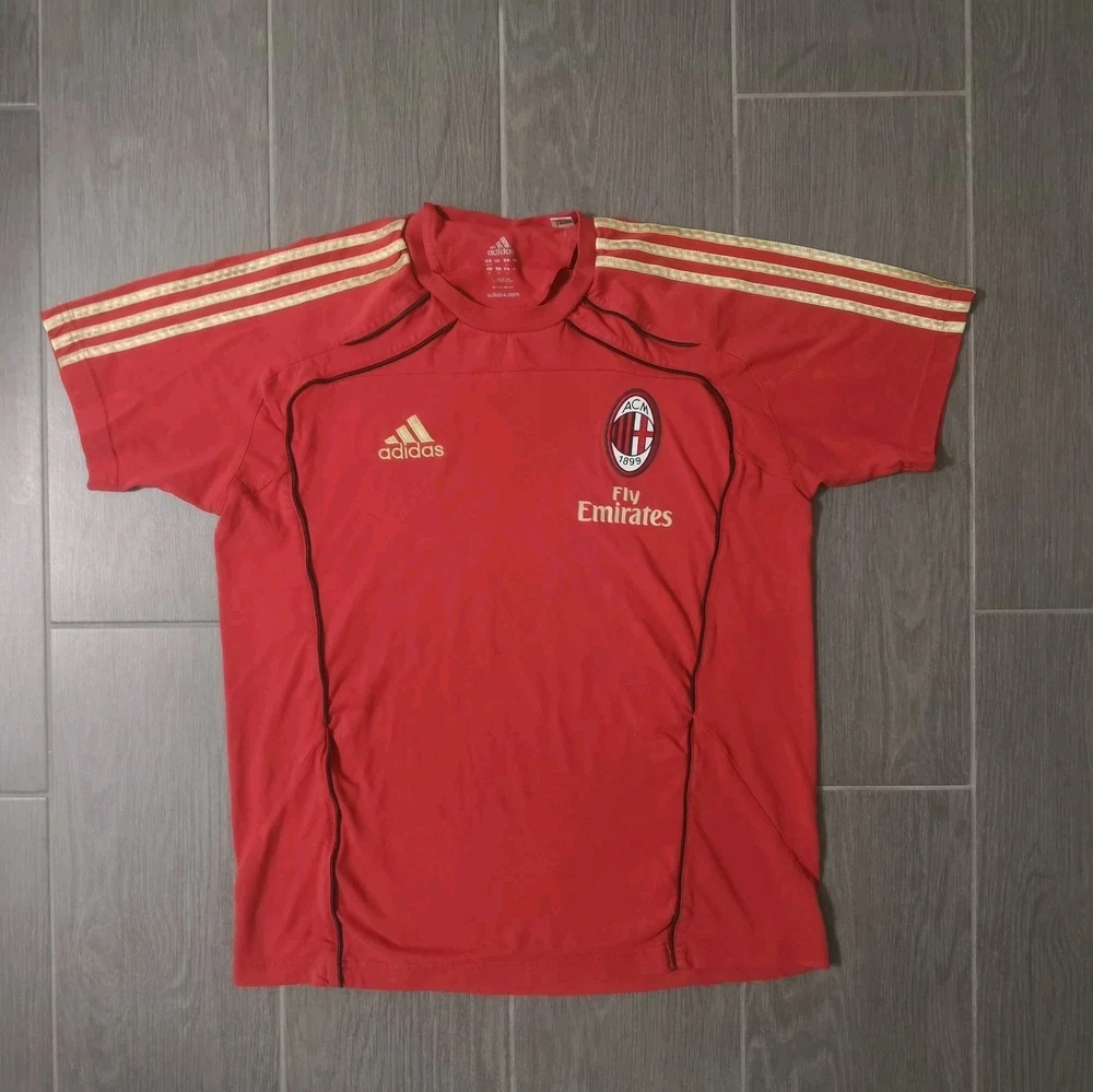 Vintage Retro 2010/11 AC Mailand Trainingsshirt Größe: S Fußball Streatwear