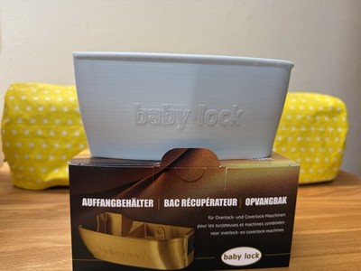 Baby Lock Auffangbehälter f.d. Gloria & Ovation hellblau  w.NEU