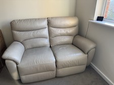 Genuine Leather 2.5-Seater Electric Recliner Sofa - Dual USB Charging - Cream