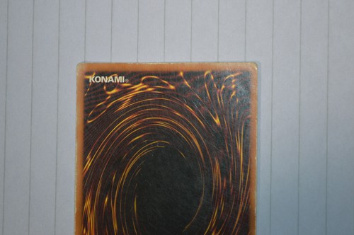 Red-Eyes Black Dragon SDJ-001 Holo Unlimited VINTAGE Yugioh Card - Picture 7 of 7