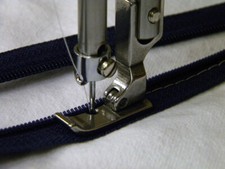 Geradeausfu&szlig; Kantenfu&szlig; halber Fu&szlig; Kante links P36L Passt f&uuml;r Pfaff 1217 usw.