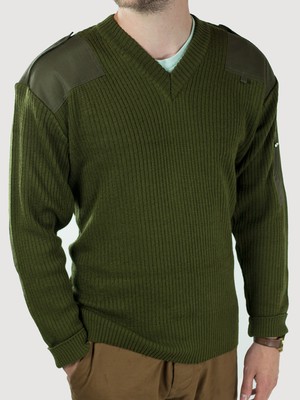 men green jumper