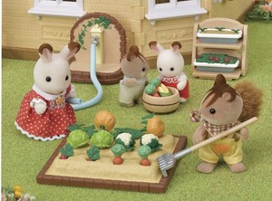 calico critters garden
