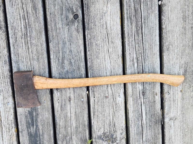 Axe Snow & Nealley Bangor  Maine 25" Handle 5-3/4" x 3-5/8" Head Vintage *READ