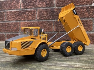 Motorart VOLVO A40D dumper 1/50 Scale