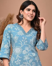 Indian Women Floral Printed Rayon Sraight Kurta Kurti Top Tunic Pakistani dress