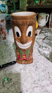 Tiki’s Grill & Bar Waikiki Classic Kipa Hawaii Tiki Mug Cup Limited Edition