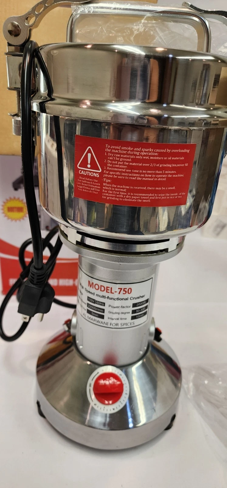 High-Speed Electric Grain Mill Grinder 750g Capacity for Spices Herbs & Coffee