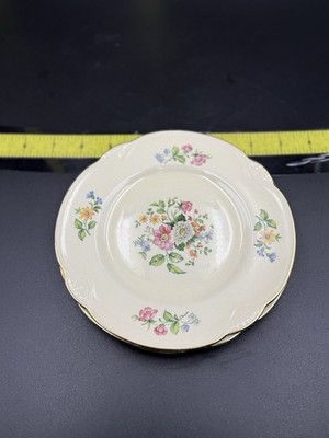 Homer Laughlin Vintage Salad / Dessert Plates   Set of 2   7    Floral
