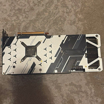 SAPPHIRE Nitro+ AMD Radeon RX 5700 XT OC - Great Condition