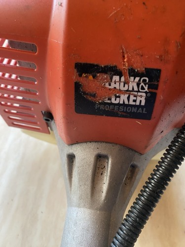Professional Black And Decker Gas Weed Eater Head - Picture 4 of 5