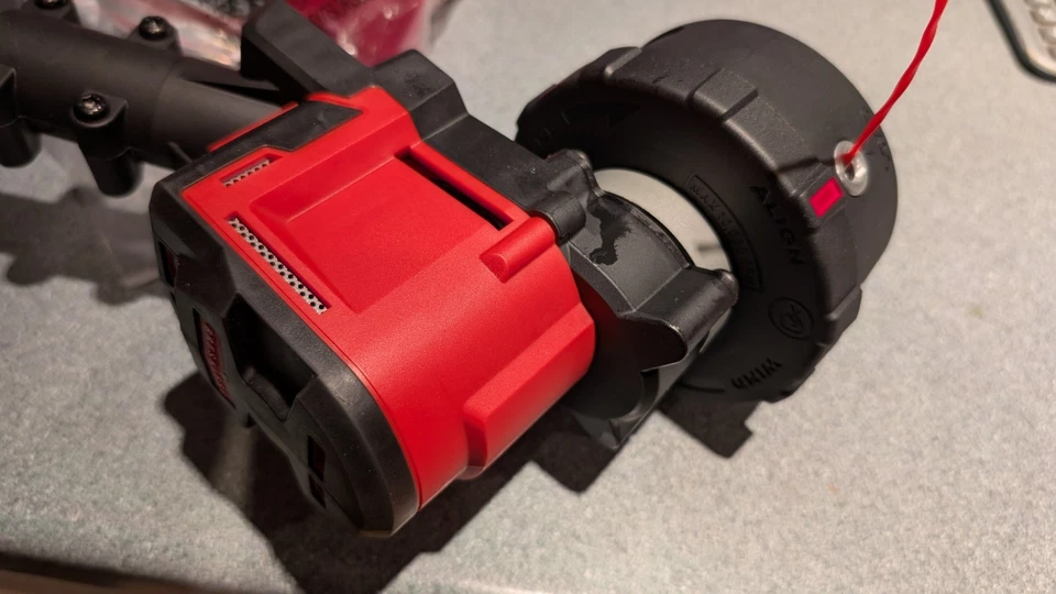 Milwaukee M18 BLLT-0 18V Brushless Line Trimmer Body Only - Image 4 of 4