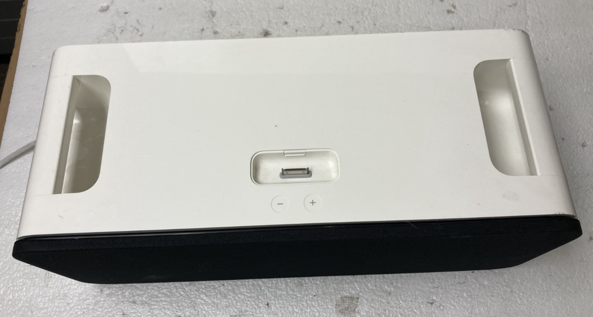 Apple iPod Hi-Fi ドックスピーカー Apple iPod HiFi Dock/Speaker, Ipod Ready, Aux Input