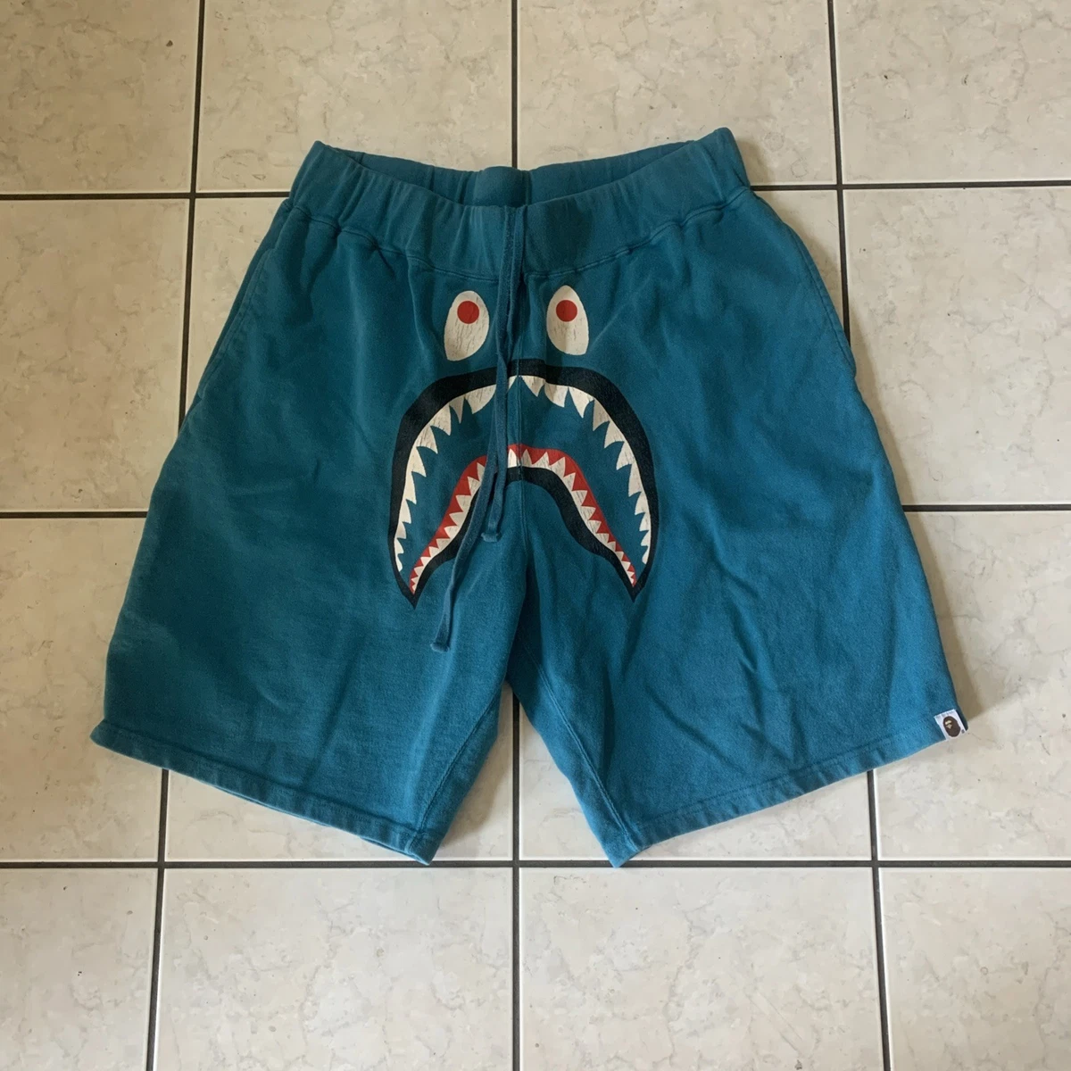 Preços baixos em Shorts A Bathing Ape Azul para Homens | eBay