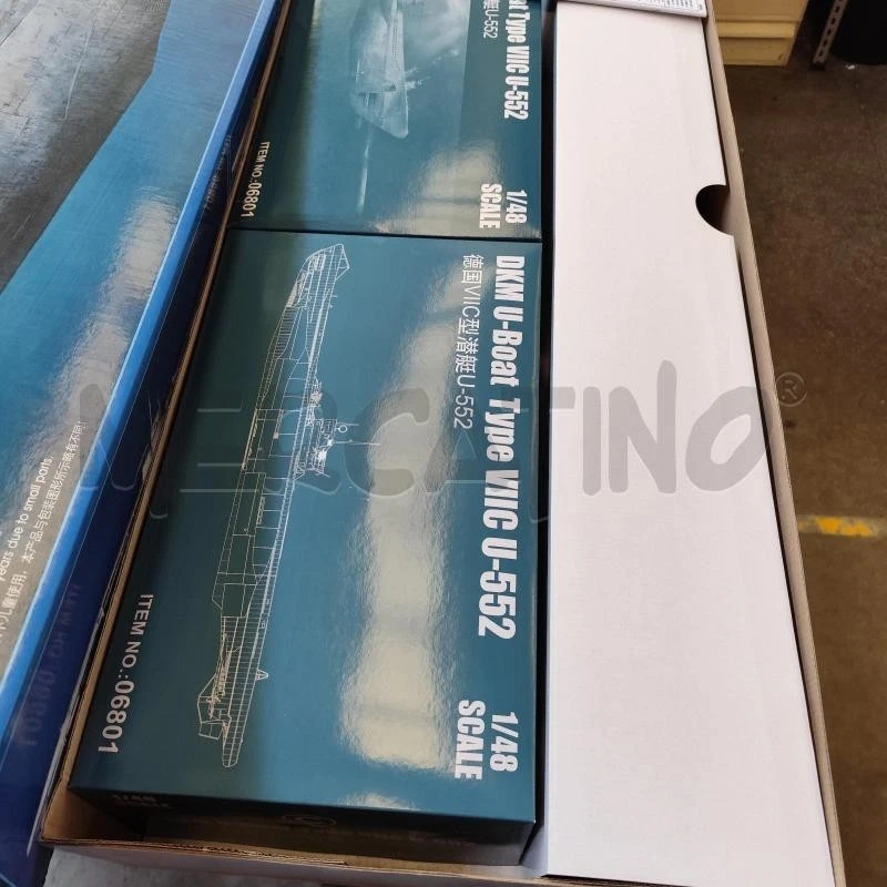 Submarino DKM U Barco Tipo VIIC U 552 Trompetero Modelo 1/48 Nuevo Con Caja Foto 3 de 3