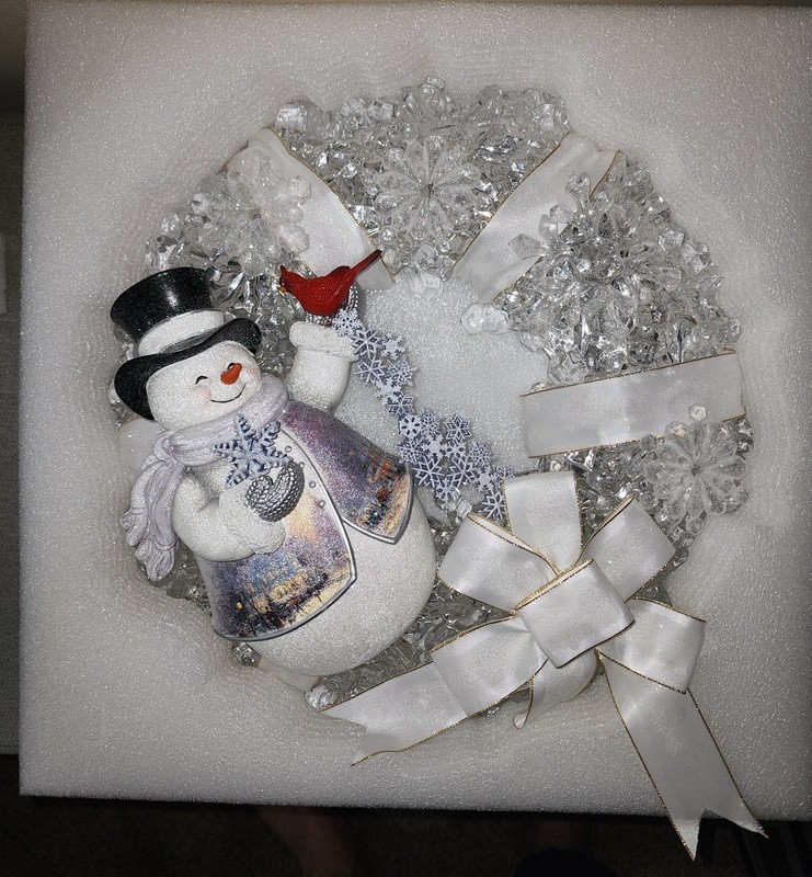 Bradford Exchange Thomas Kinkade Winter Wonderland Crystal Snowman Wreath Xmas