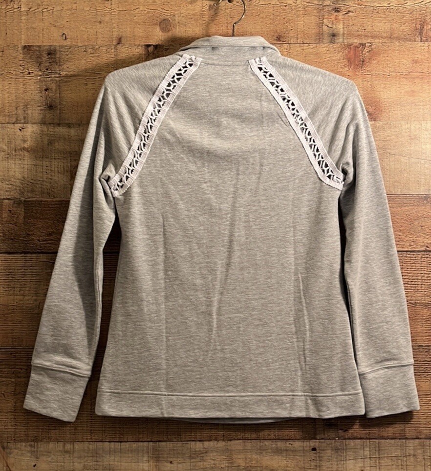 EUC Lilly Pulitzer Skipper Solid Gray Popover Whi… - image 2