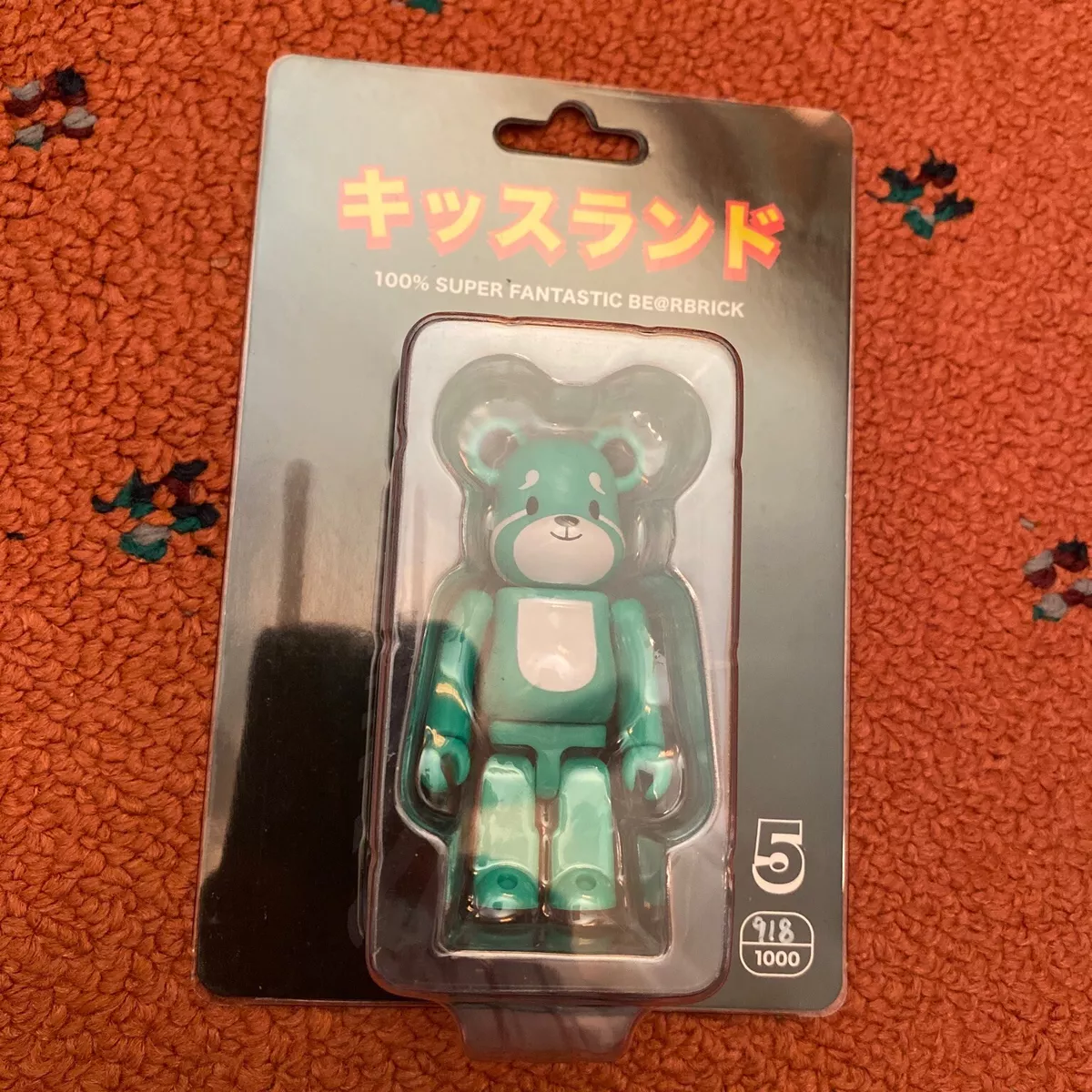 The Weeknd Kissland Super Fantastic 100% Bearbrick be@rbrick Kiss Land  Medicom