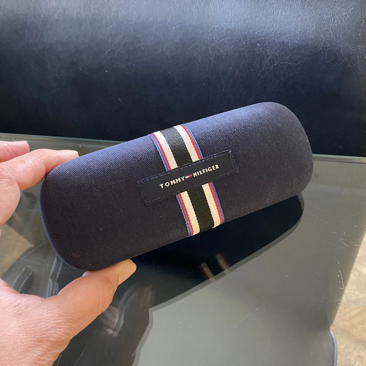Tommy hilfiger sunglasses case hotsell