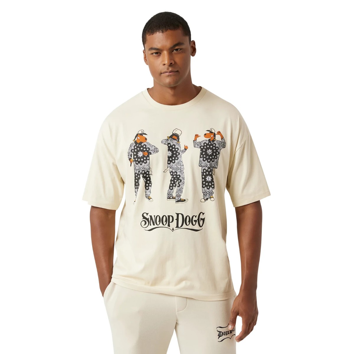 Snoop Dogg 【 Big Face T-Shirt Womens 】 ファッション レディースファッション トップス Tシャツ カットソー レディー Snoop Dogg Big Face Graphic T-shirt Women Small Black Short