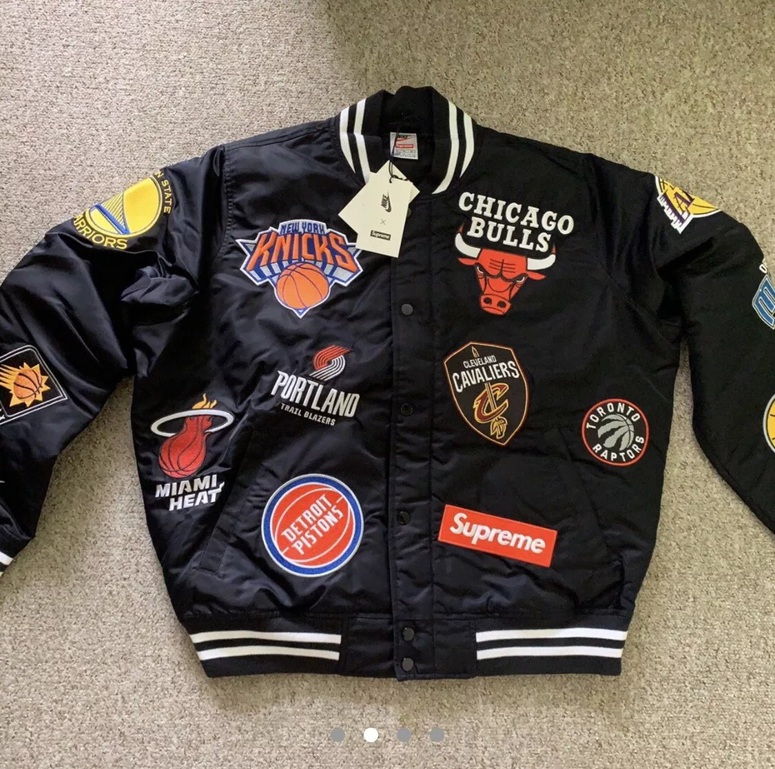 Supreme Nike NBA Teams Warm-Up Jacket Black - Mens M