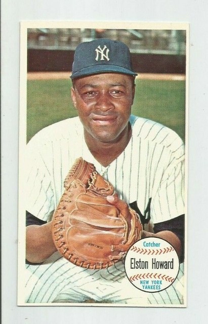 1964 Topps Giants Elston Howard 21 Vintage Baseball Card NY Yankees 