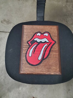 Rolling Stones Lips Routed Painted And Stained Hanging Sign (9''x11'')