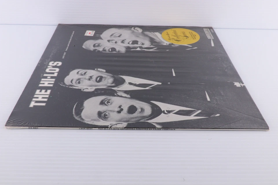 The Hi-Lo's With Frank Comstock And His Orchestra – Love Nest - 12" LP JCS 8057 - Imagem 3 de 4
