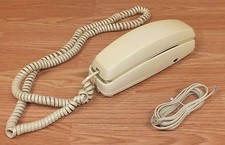 Genuine TeleStyle PH-300 Trimline Touch Tone Pulse Corded Telephone  READ 