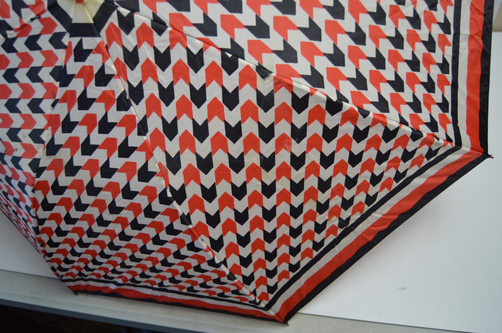 Vintage Automatic Umbrella Push-Button Orange/Bla… - image 8