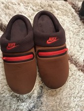 Nike Burrow Slippers Men s Size 13 Brown