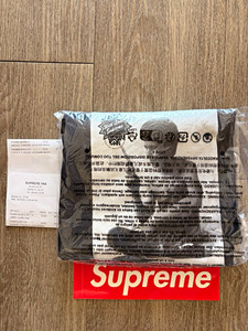Larry Clark Supreme | eBay