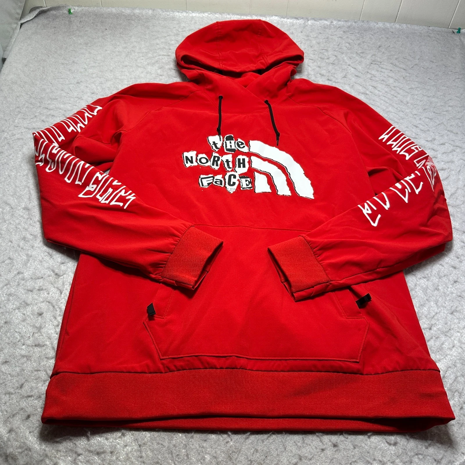 The North Face Tekno Hoodie Red Water Resistant Fleece Mens Size Large L