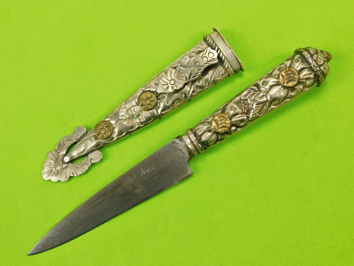 Gaucho Knife In Collectible Vintage Custom & Handmade Fixed Blade