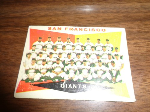 1960 Topps Baseball SF Giants Team #151 vintage card - Picture 2 of 8