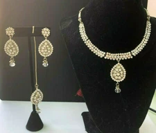 Estate Vintage Bollywood Indian Bridal/ Wedding Set of 4 with Mang Tika