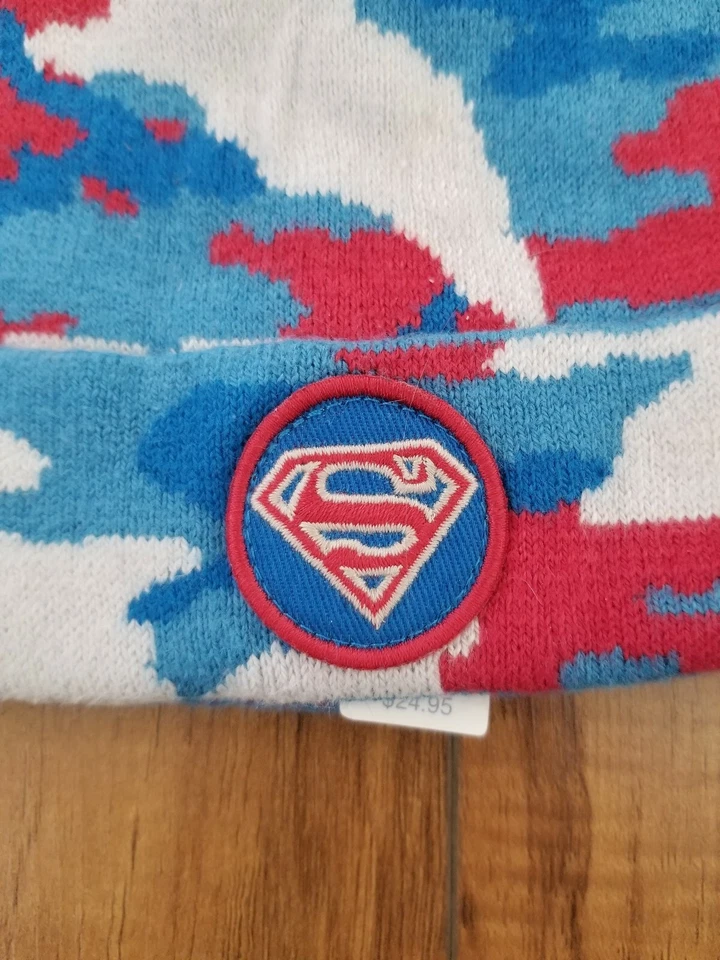 NUEVO CON ETIQUETAS Baby GAP Comida Chatarra DC Comics Superman GANIE Sombrero Superhéroe Gorra Tejida NUEVO Camuflaje Foto 2 de 4