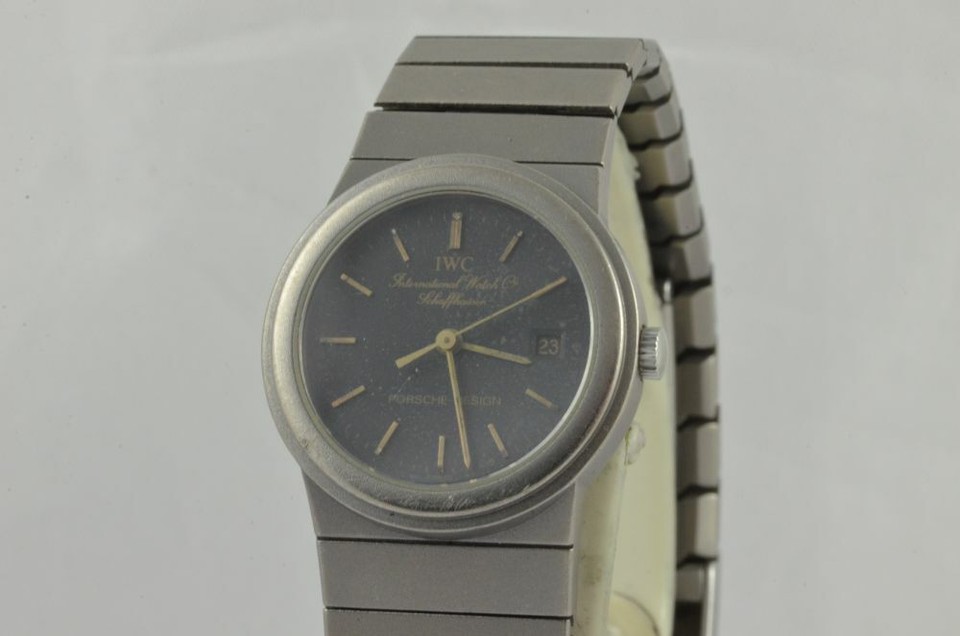 IWC Sportivo Quarzo Orologio Donna Titan Vintage Con Nastro Raro 26MM iwc-sportivo-quarzo-orologio-donna-titan-vintage-con-nastro-raro-26mm