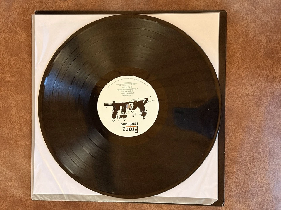 FRANZ FERDINAND ORIG 2004 USA 12' VINYL LP EX EMBOSSED COVER - Image 4 of 4