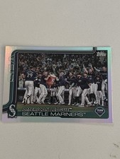 Seattle Mariners Team Card 2025 Topps Rainbow Foil Parallel #96