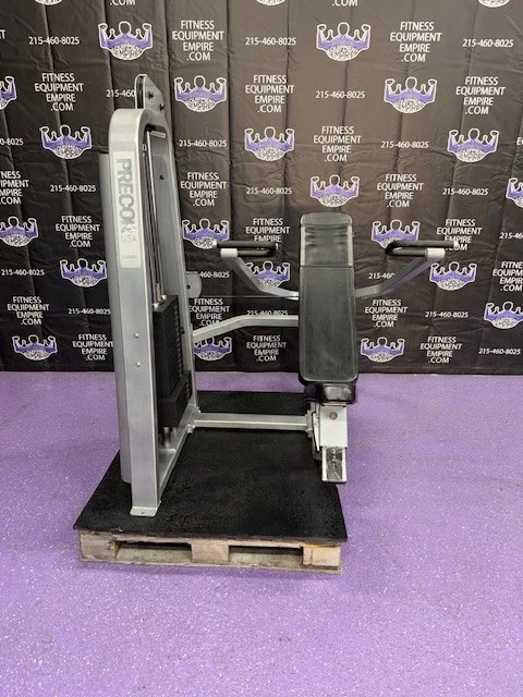 Prensa de hombro Precor Icarian Line Foto 4 de 4