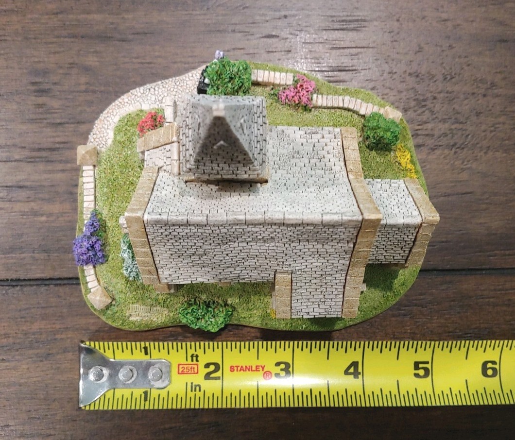 Lilliput Lane St. John The Baptist Church Excellent Condition No