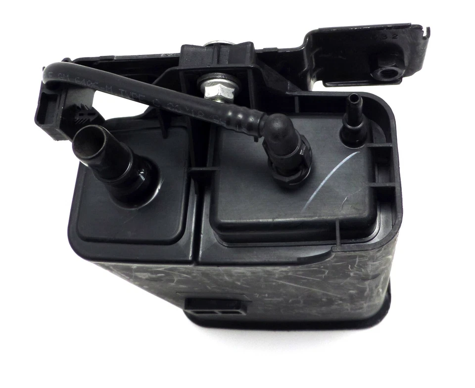 Nuevo bote evaporador tanque de combustible NOS Avalanche Escalade Silverado Tahoe Yukon Foto 2 de 4